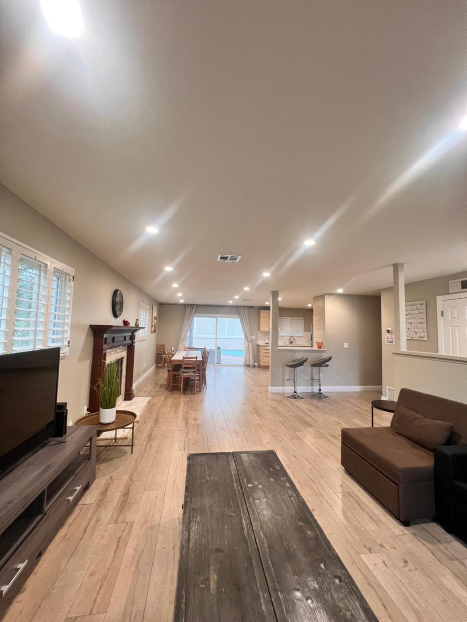 11640 Gothic Avenue Villa Los Angeles Dış mekan fotoğraf